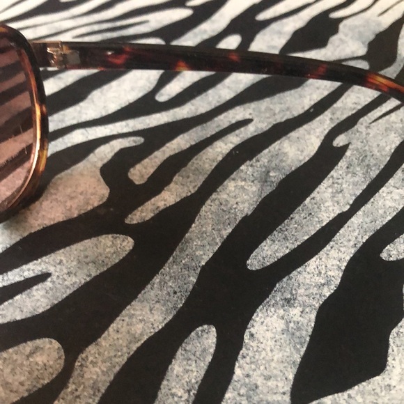 Beverly Hills Polo Club Tortoise Shell Sunglasses - Picture 11 of 16